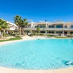 Private Jacuzzi, 3 Pools, Grill, Parking, Ac Apartman *