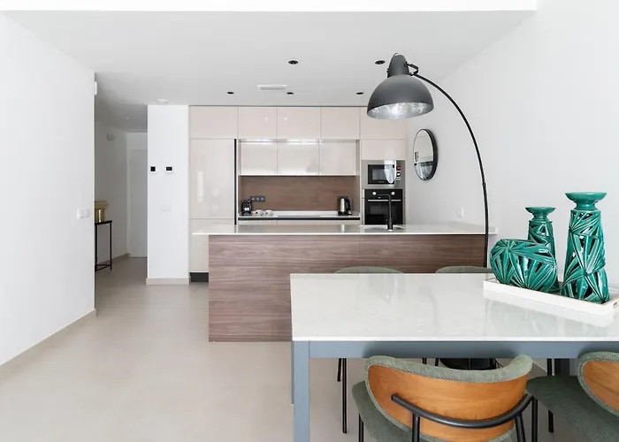 Private Jacuzzi, 3 Pools, Grill, Parking, Ac Torrevieja