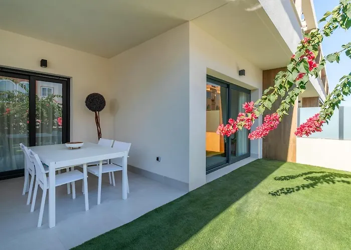 Daire Private Jacuzzi, 3 Pools, Grill, Parking, Ac Torrevieja