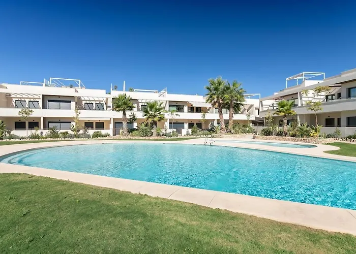 Private Jacuzzi, 3 Pools, Grill, Parking, Ac