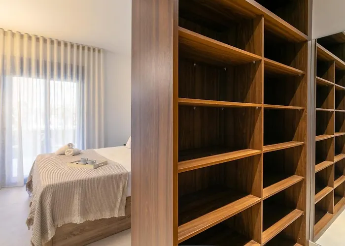 Daire Private Jacuzzi, 3 Pools, Grill, Parking, Ac