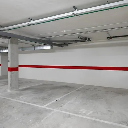 Private Jacuzzi, 3 Pools, Grill, Parking, Ac Апартаменты Торевьиа